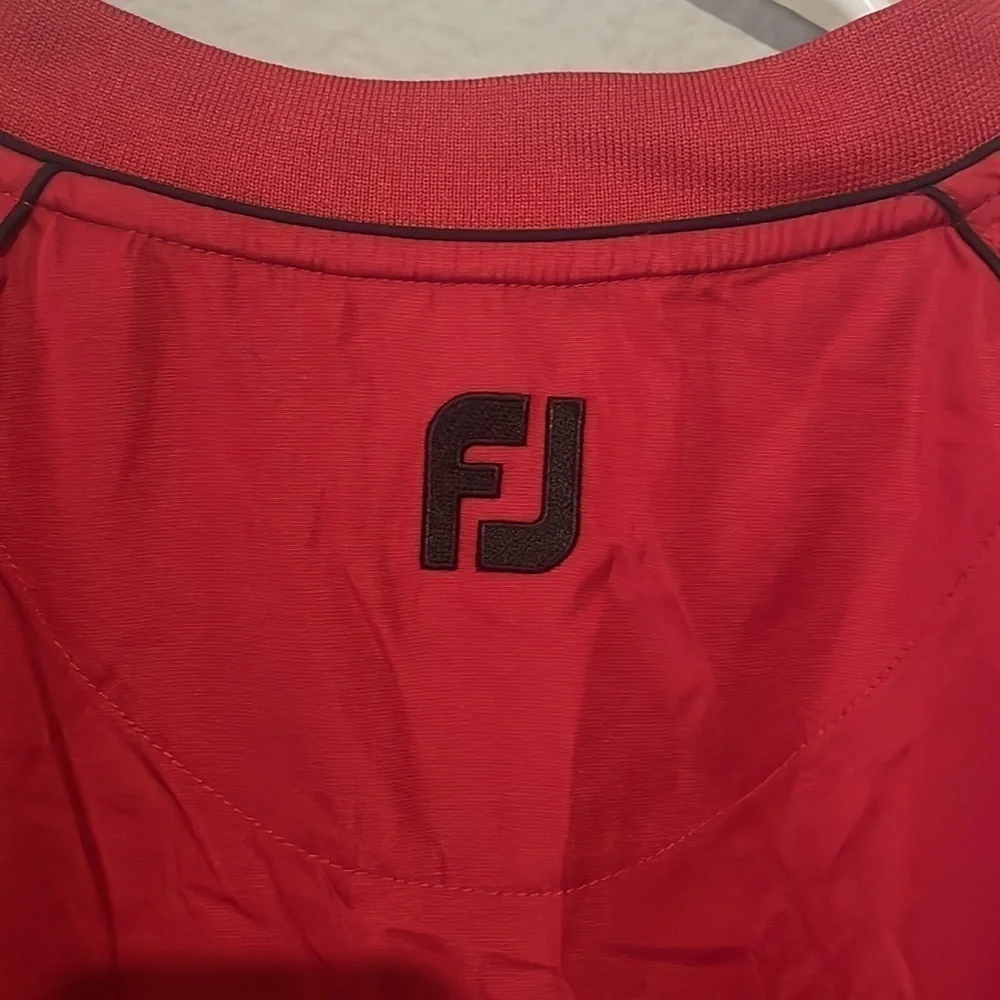FootJoy waterproof pullover